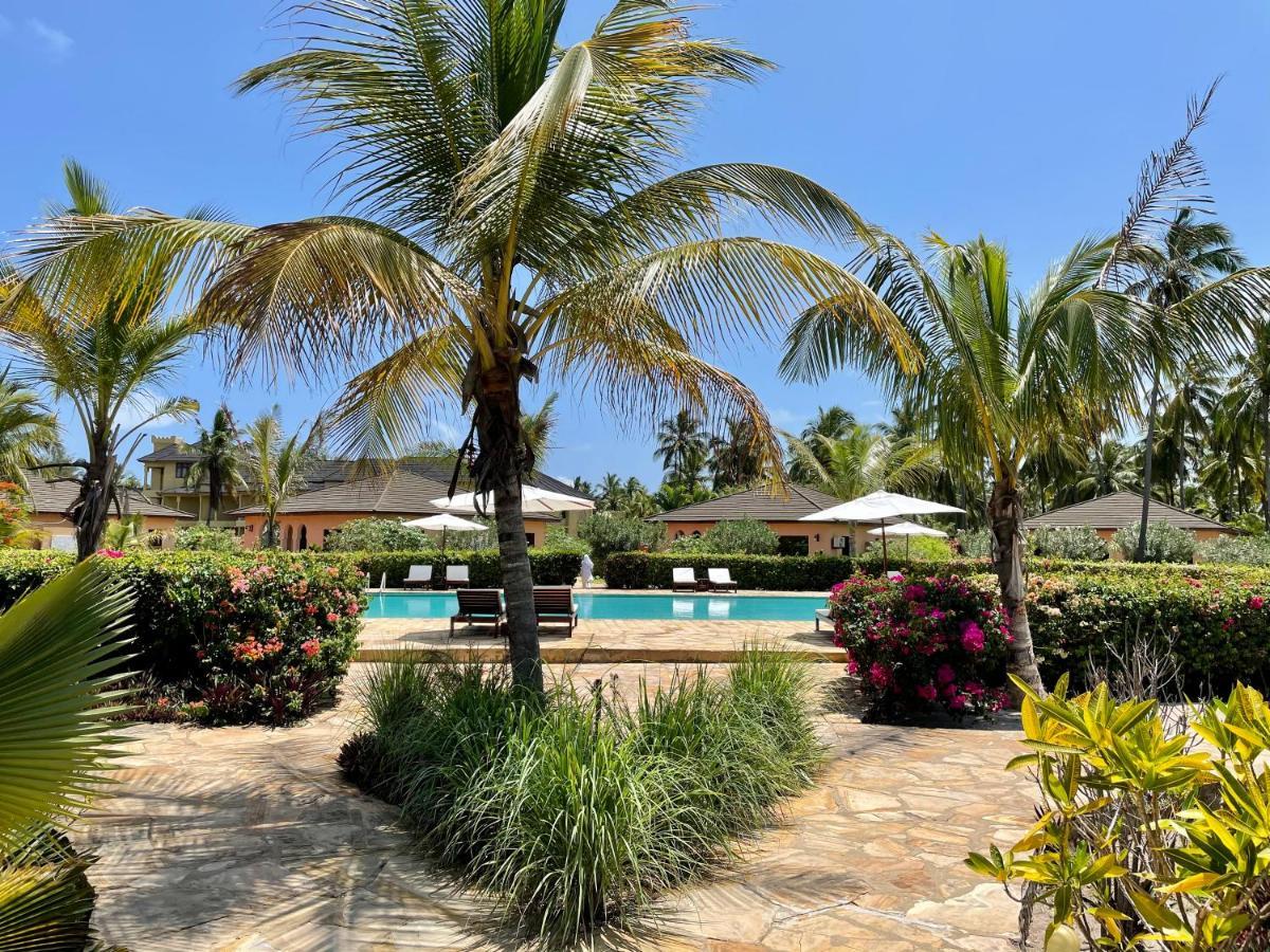 The Sands Beach Resort Буэхуу Экстерьер фото