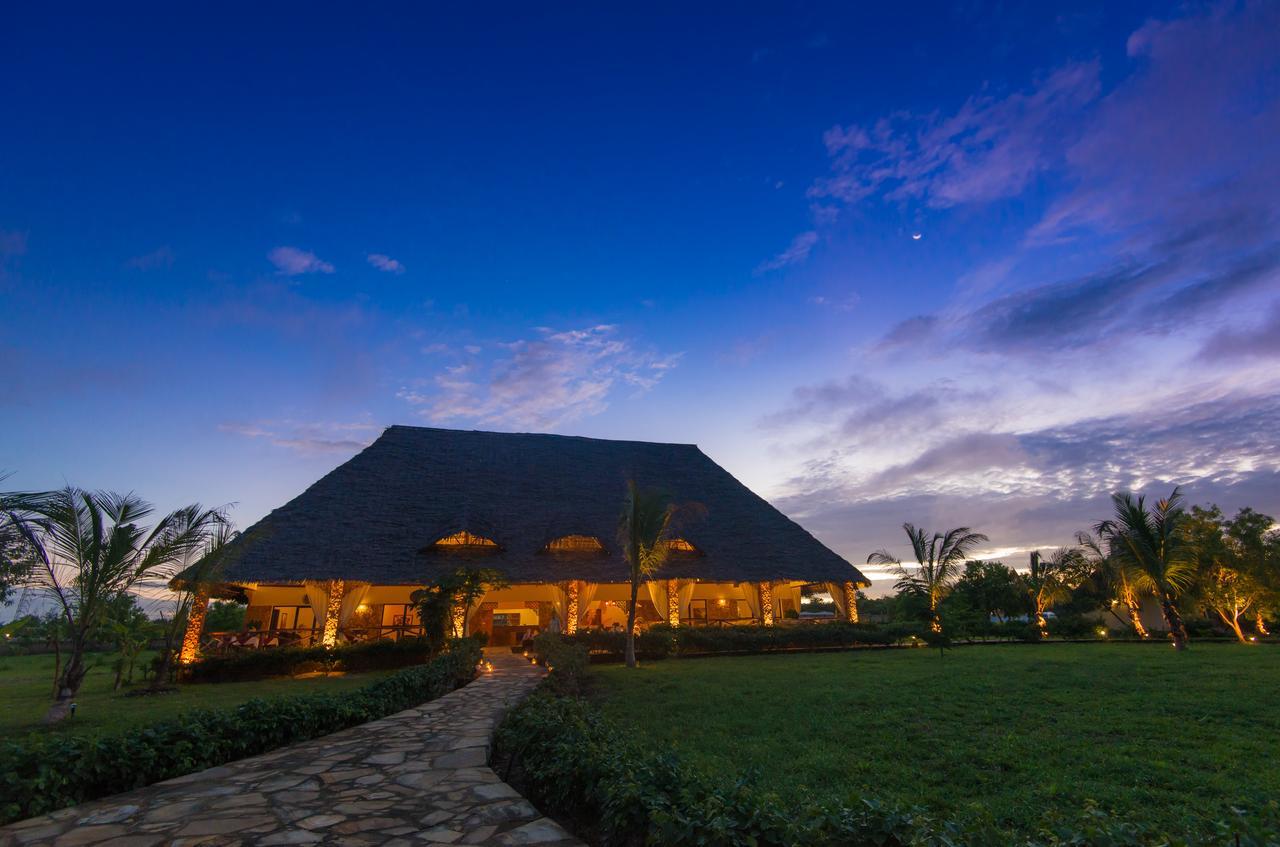 The Sands Beach Resort Буэхуу Экстерьер фото