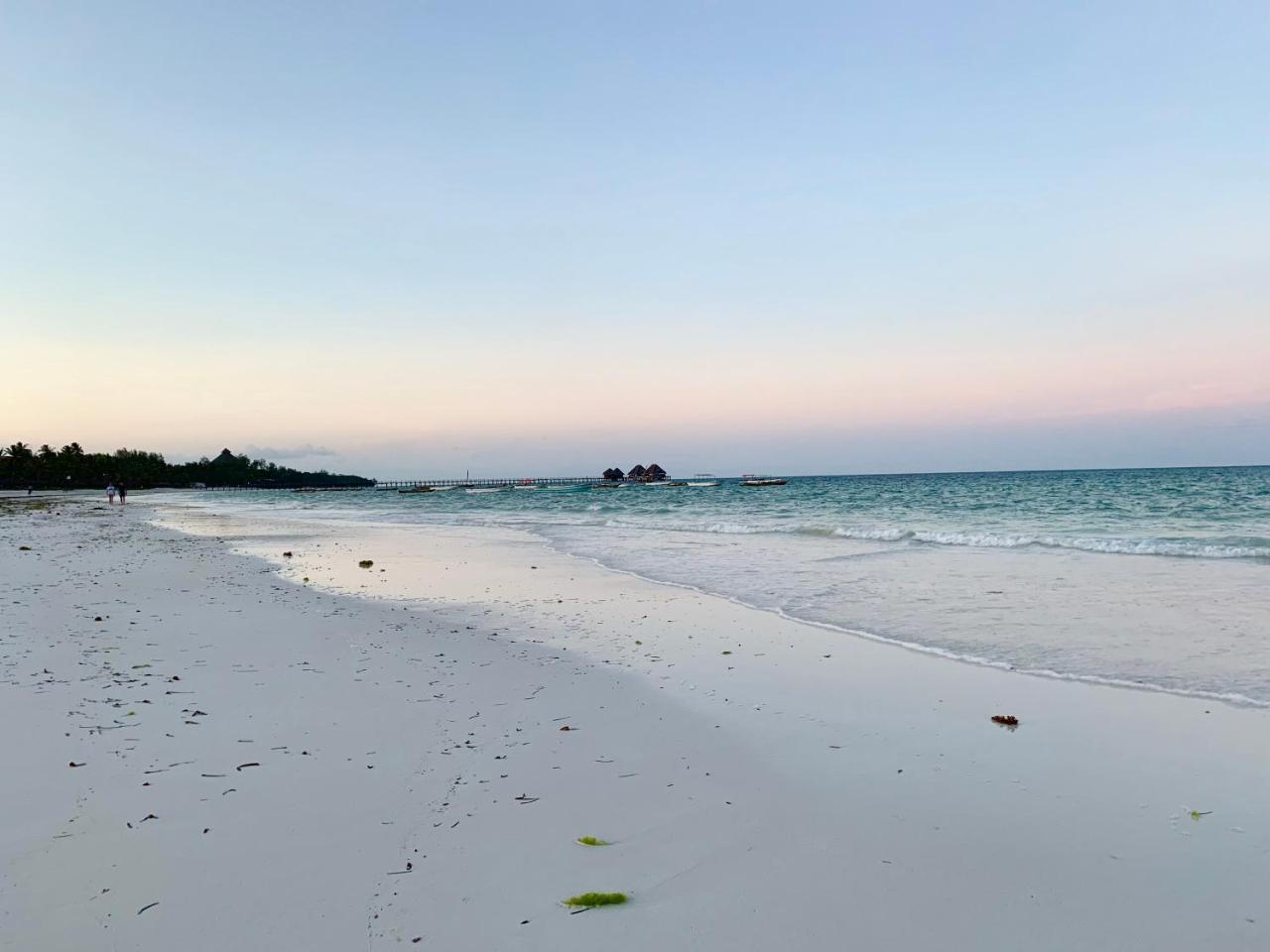 The Sands Beach Resort Буэхуу Экстерьер фото