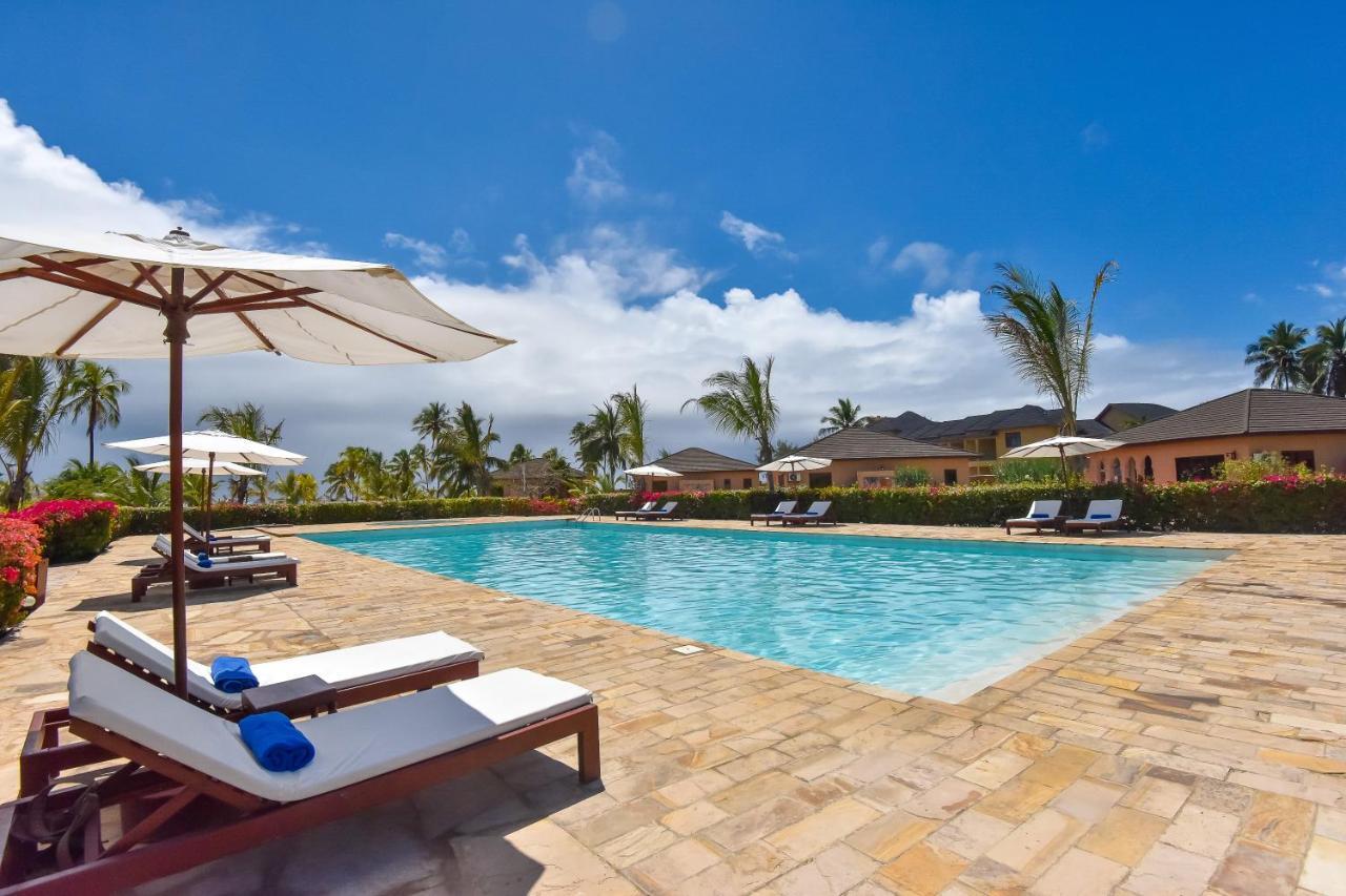 The Sands Beach Resort Буэхуу Экстерьер фото